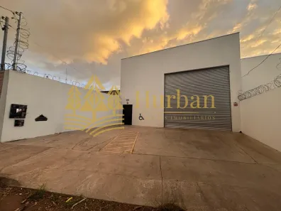 Galpão/Depósito/Armazém para alugar, 220m² no Santa Rosa, Uberlândia