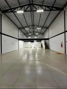 Galpão/Depósito/Armazém para alugar, 363m² no Alto Umuarama, Uberlândia