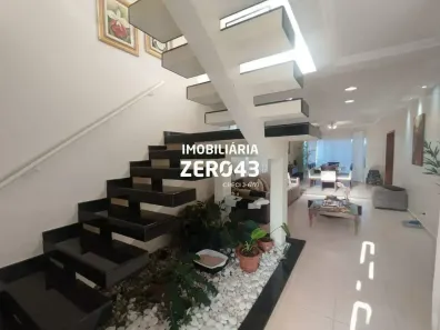 Casa de Condomínio com 4 Quartos para alugar, 370m² no Operária, Londrina