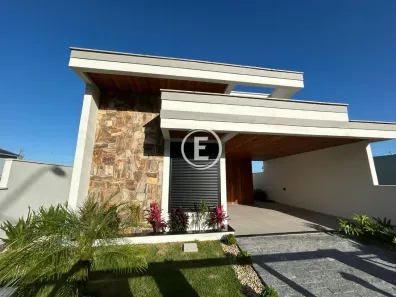 Casa com 3 Quartos à venda, 127m² no Sertão do Maruim, São José