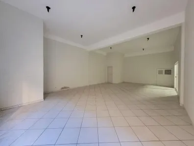 Sala Comercial para alugar, 65m² no Zona 01, Maringá