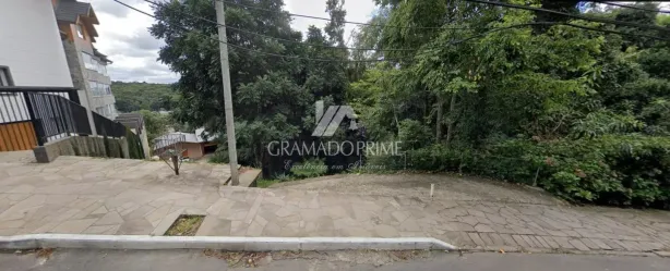 Lote/Terreno à venda, 802m² no Dutra, Gramado