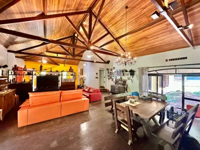 Casa de Condomínio com 5 Quartos à venda, 302m² no Jardim Colibri, Embu das Artes