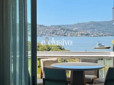 Apartamento com 3 Quartos à venda, 253m² no Coqueiros, Florianópolis