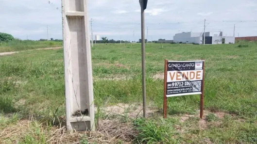 Lote/Terreno à venda, 374m² no Residencial São Lourenço, Sinop