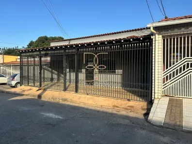 Casa com 4 Quartos à venda, 200m² no Guará I, Brasília