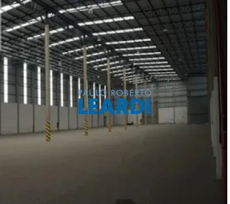Galpão/Depósito/Armazém para alugar, 5600m² no Taboão, Mogi das Cruzes