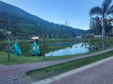Lote/Terreno à venda, 728m² no Colônia Alpina, Teresópolis