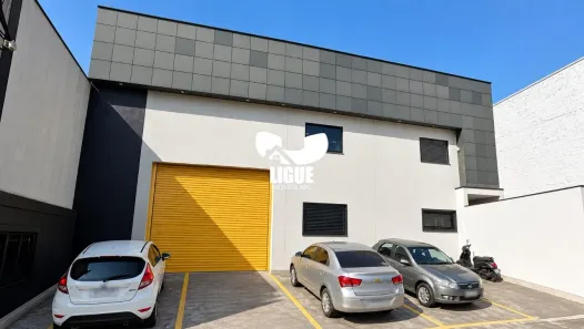Galpão/Depósito/Armazém para alugar, 416m² no Parque Marajoara, Santo André