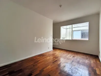 Apartamento com 2 Quartos para alugar, 74m² no Santana, Porto Alegre