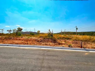 Lote/Terreno à venda, 200m² no Maria Helena, Divinópolis
