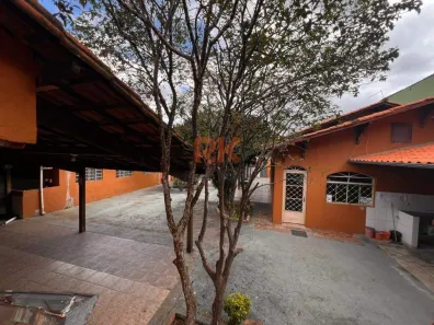 Imóvel Comercial com 8 Quartos à venda, 600m² no Braúnas, Belo Horizonte