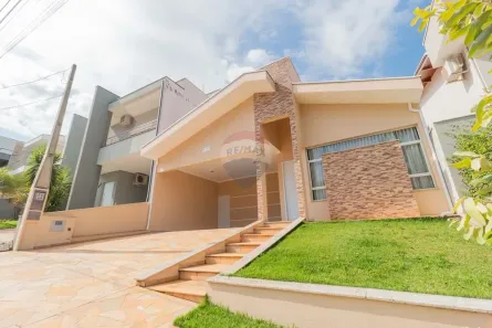 Casa de Condomínio com 3 Quartos à venda, 198m² no Roncáglia, Valinhos