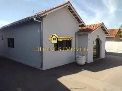 Casa com 2 Quartos à venda, 168m² no Jardim Ártico, Araraquara