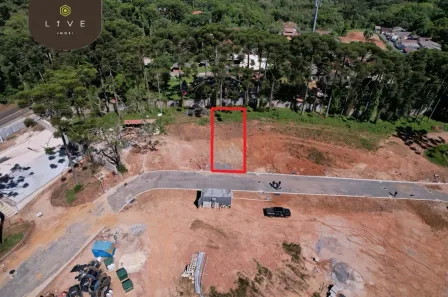 Lote/Terreno à venda, 266m² no Santa Cândida, Curitiba