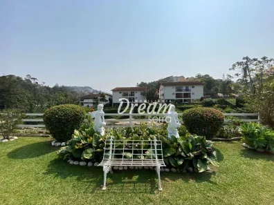 Casa com 6 Quartos à venda, 370m² no Jardim Cascata, Teresópolis