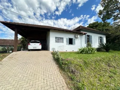 Casa com 5 Quartos para alugar, 380m² no Linha Santa Cruz, Santa Cruz do Sul