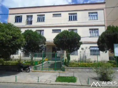 Apartamento com 1 Quarto para alugar, 35m² no Taumaturgo, Teresópolis