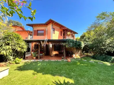 Sobrado com 4 Quartos à venda, 350m² no Cidade Universitária, Campinas