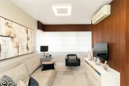Apartamento com 2 Quartos à venda, 72m² no Menino Deus, Porto Alegre