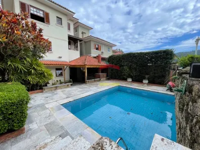 Sobrado com 3 Quartos à venda, 260m² no Vila Santos, São Paulo