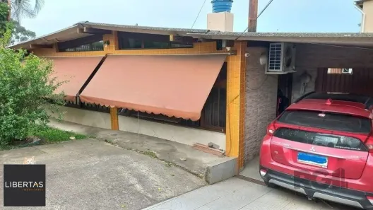 Casa com 3 Quartos à venda, 200m² no Rubem Berta, Porto Alegre