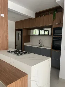 Casa de Condomínio com 3 Quartos para alugar, 110m² no Urbanova I, São José dos Campos