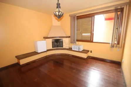 Imóvel Comercial com 4 Quartos à venda, 320m² no Centro, Pelotas