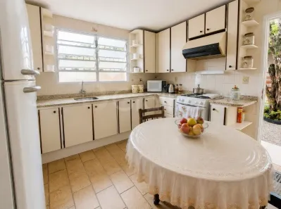 Casa com 3 Quartos à venda, 137m² no Coloninha, Florianópolis