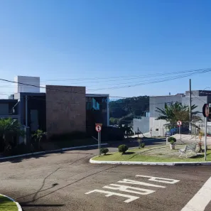Casa de Condomínio com 4 Quartos à venda, 577m² no São Pedro, Juiz de Fora