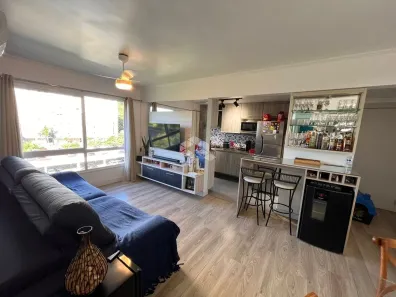 Apartamento com 3 Quartos à venda, 80m² no Jardim Carvalho, Porto Alegre