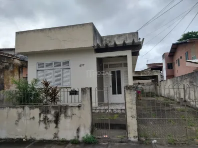 Casa com 3 Quartos à venda, 140m² no Parque Turf Club, Campos dos Goytacazes