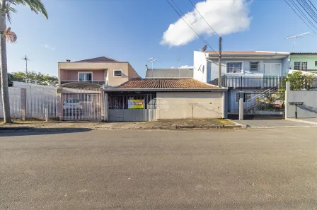 Casa com 2 Quartos à venda, 150m² no Sítio Cercado, Curitiba