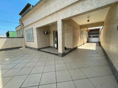 Casa de Condomínio com 3 Quartos à venda, 230m² no Colégio, Rio de Janeiro