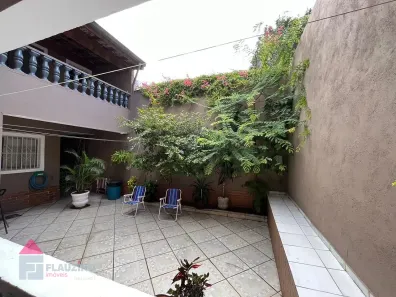Sobrado com 3 Quartos à venda, 170m² no Jardim Capão Redondo, São Paulo