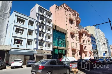 Prédio Comercial à venda, 860m² no Centro Histórico, Porto Alegre