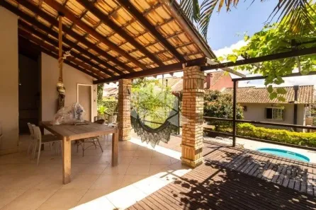 Casa com 3 Quartos à venda, 135m² no Espírito Santo, Porto Alegre