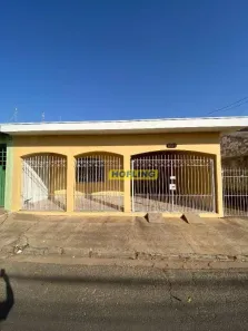 Casa com 4 Quartos à venda, 245m² no Vila Nova, Rio Claro