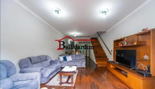 Sobrado com 4 Quartos para alugar, 359m² no Vila Valparaíso, Santo André