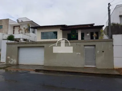 Casa com 2 Quartos à venda, 220m² no Panorama, Sete Lagoas