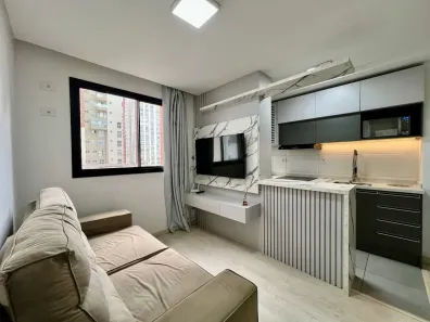Apartamento com 1 Quarto para alugar, 32m² no Centro, Curitiba