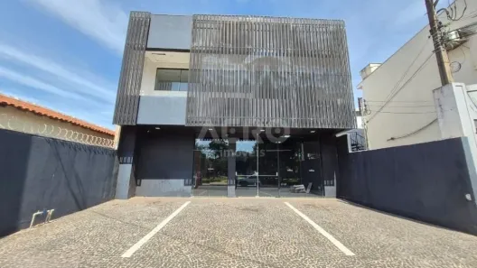 Ponto Comercial à venda, 800m² no Jardim Marambá, Bauru