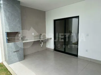 Casa com 3 Quartos à venda, 93m² no Novo Mundo, Uberlândia