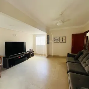 Casa com 3 Quartos à venda, 200m² no Jardim Esplanada, Marília