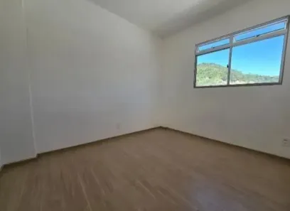 Apartamento com 2 Quartos para alugar, 50m² no Democrata, Juiz de Fora