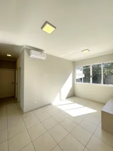 Apartamento com 2 Quartos para alugar, 68m² no Zona 03, Maringá