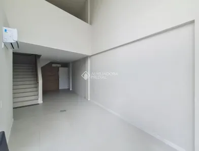 Ponto Comercial para alugar, 80m² no Trindade, Florianópolis