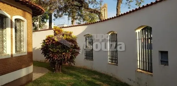 Casa com 3 Quartos à venda, 232m² no Jardim Monumento, Piracicaba