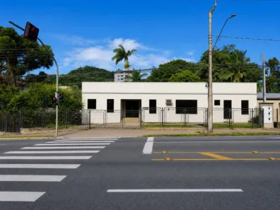 Sala Comercial para alugar, 523m² no Salto Weissbach, Blumenau
