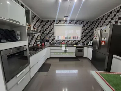Sobrado com 5 Quartos à venda, 223m² no Parque Novo Mundo, São Paulo